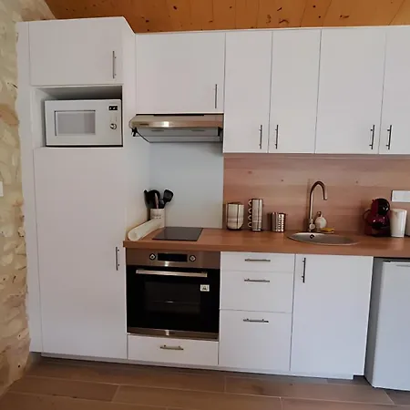 Confortable Avec Jardin Apartment *