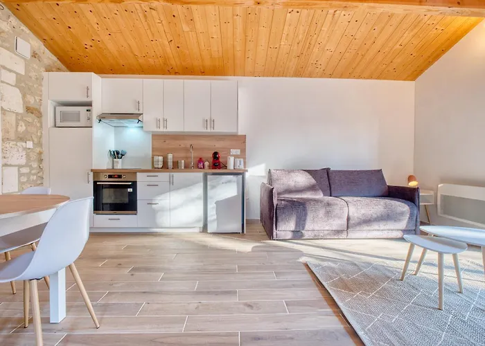 Confortable Avec Jardin Apartment *